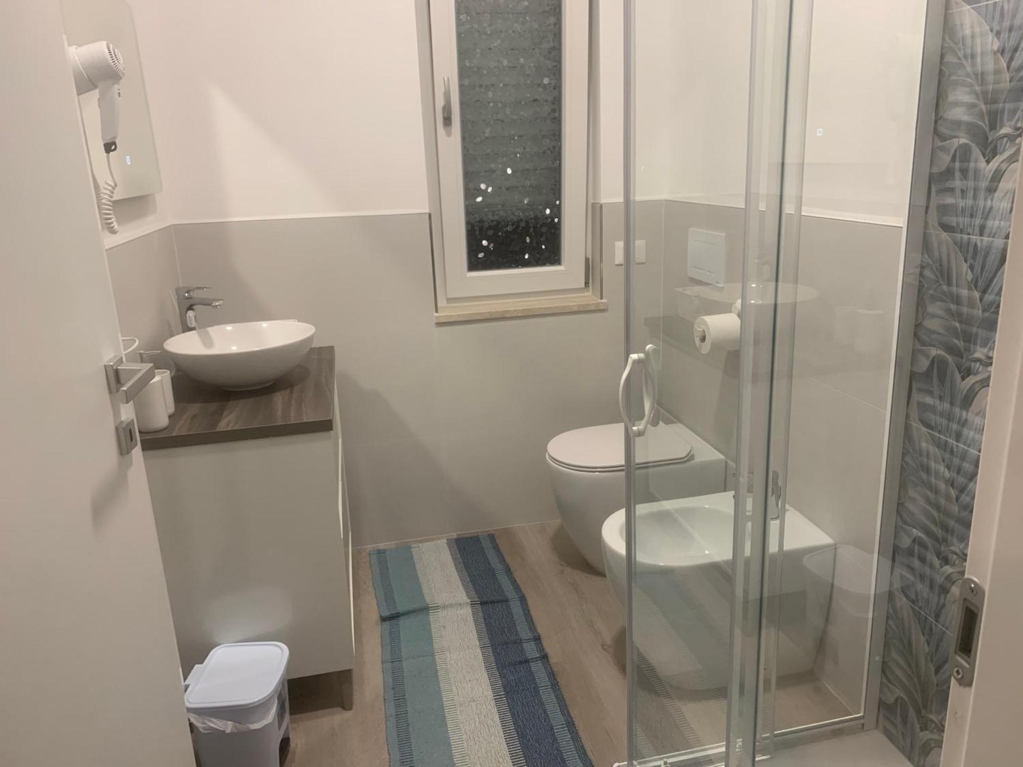 Onlyroomsrho Esterno foto