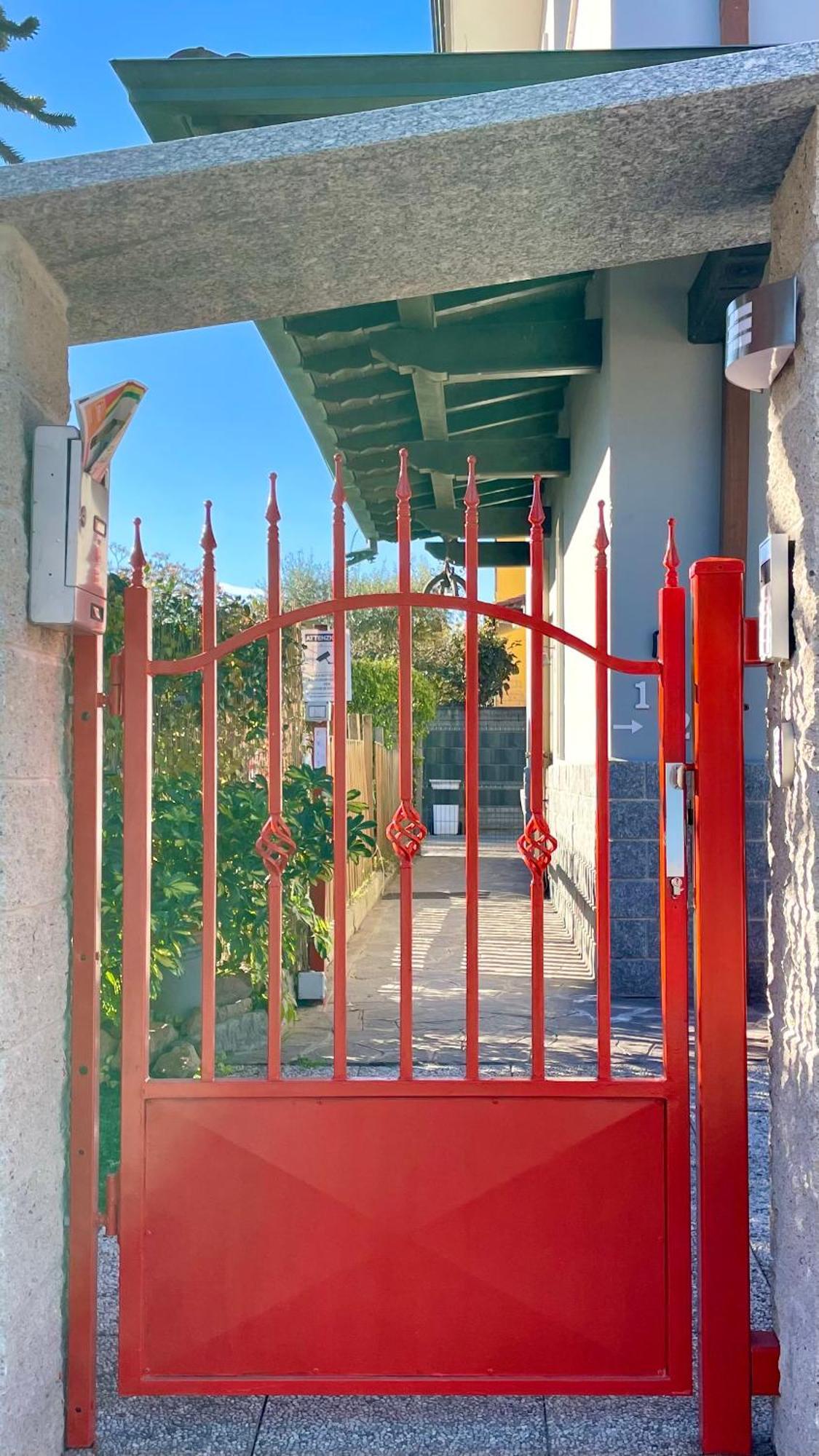 Onlyroomsrho Esterno foto